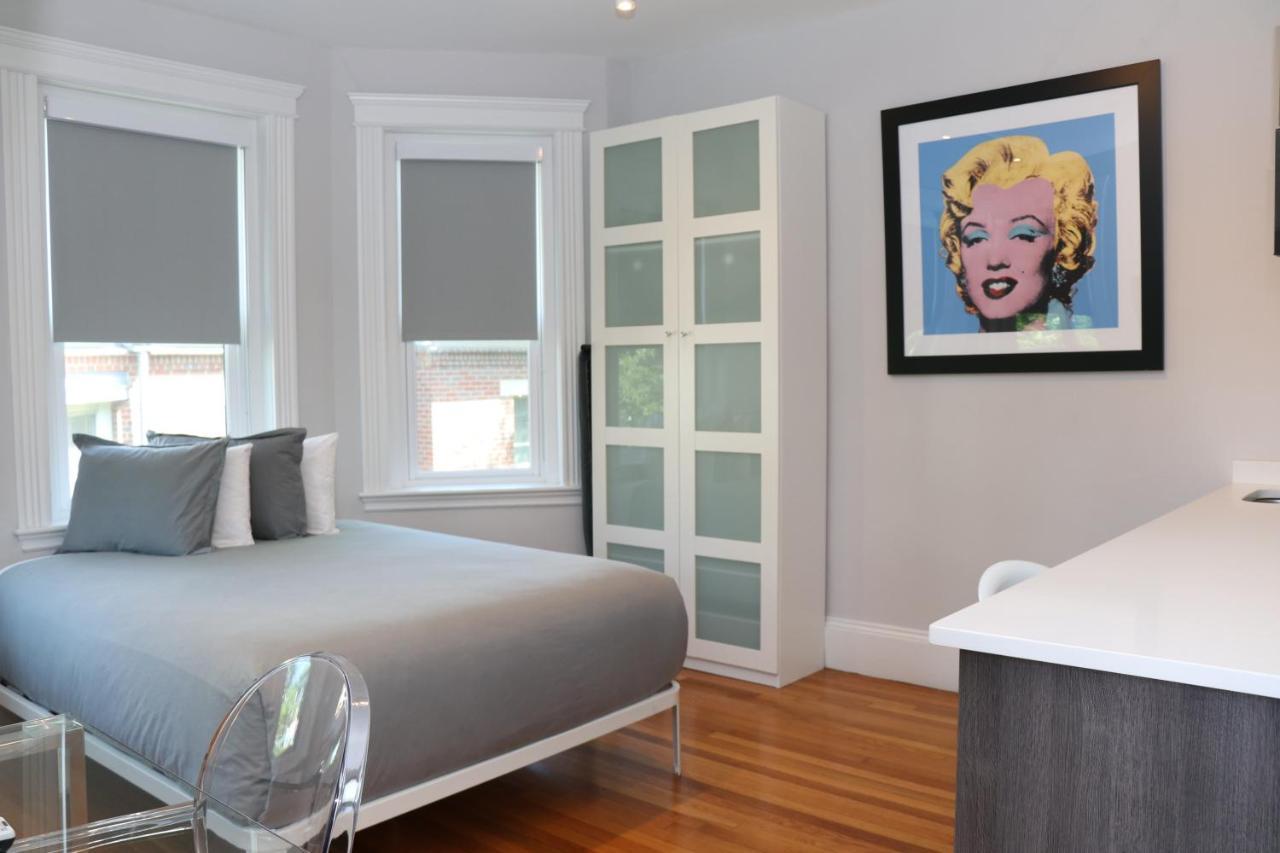A Stylish Stay W/ A Queen Bed, Heated Floors.. #14 Brookline Exteriör bild